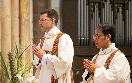 Ordination presbytérale d’Alexandre Blaudeau et de Joseph Nguyễn Văn Phúc - Cathédrale Sainte-Marie de Bayonne, le samedi 26 juin 2021 - Diocèse de Bayonne, Lescar et Oloron